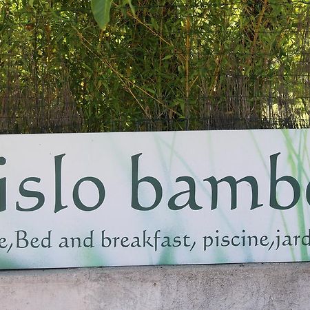 L'Islo Bamboo Apartment Saumane-de-Vaucluse Exterior photo