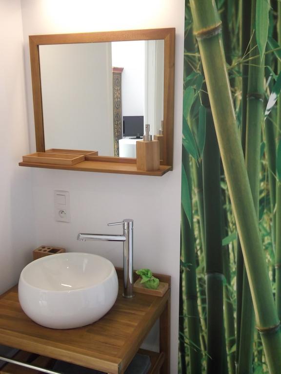 L'Islo Bamboo Apartment Saumane-de-Vaucluse Room photo